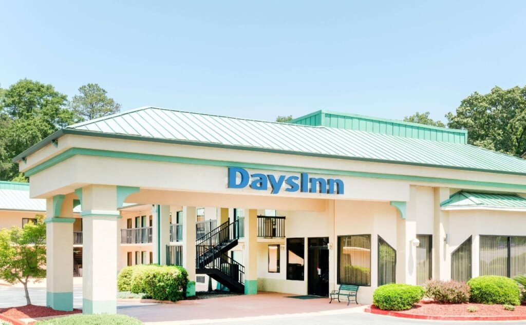 Days Inn Clemson 2*