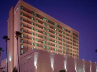 Courtyard Los Angeles Sherman Oaks 3*
