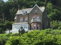 Highcliffe House 5*