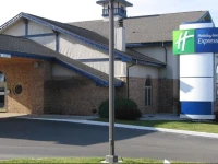 Holiday Inn Express Gaylord 2*
