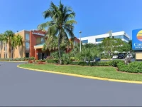 Comfort Inn & Suites Fort Lauderdale 3*