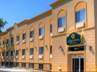 La Quinta Inn & Suites JFK Airport 2*
