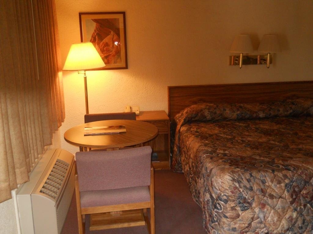 Tomahawk Lodge 1*