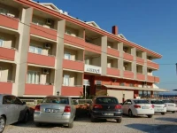 Aruci Hotel 3*