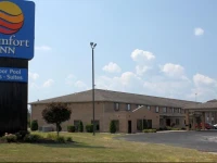 Comfort Inn Defiance 2*