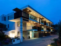The Dolphin Apartments 5*