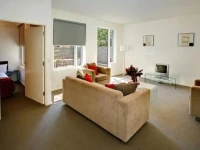 Plum Serviced Apartments North Melbourne 4*
