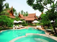 Thai House Beach Resort 3*