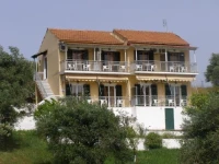 Evridiki Apartments 2*