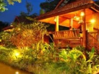 Ruen Thai Ampawa Resort 2*