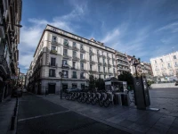 Hostal Vazquez de Mella 2*