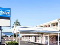 Travelodge La Grande 2*