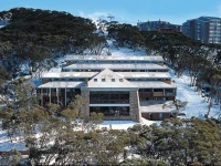 Breathtaker All Suite Hotel & Alpine Spa Retreat 4*