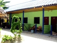 Phi Phi Town House 