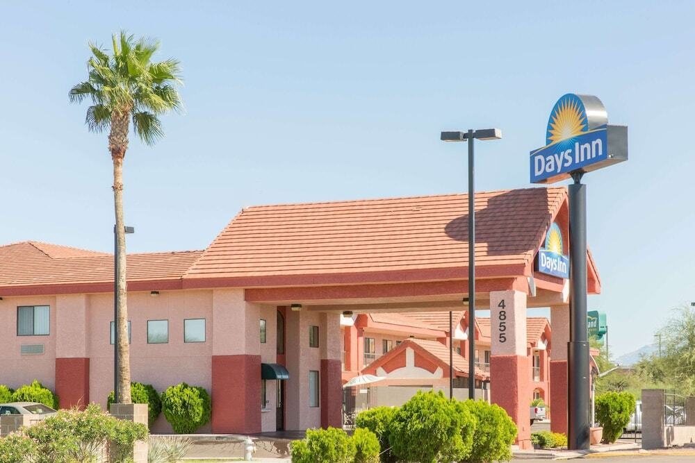 Days Inn Tucson Airport 2*