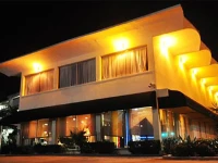 Daytona Inn Beach Resort 3*