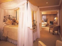 Green Bough Hotel 4*