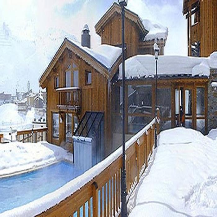 Les Suites du Montana 4*