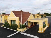 Hollywood Gateway Inn 2*