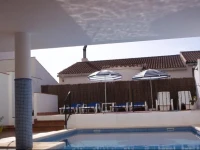 Apartamentos Quercus 2*