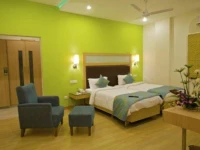 Oyster Suites 2*