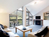 Snowgoose Apartments 4*