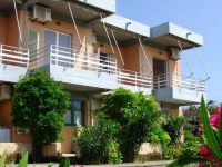 Galini Studios and Apartments 