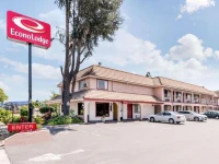 Ramada Limited Gilroy 3*