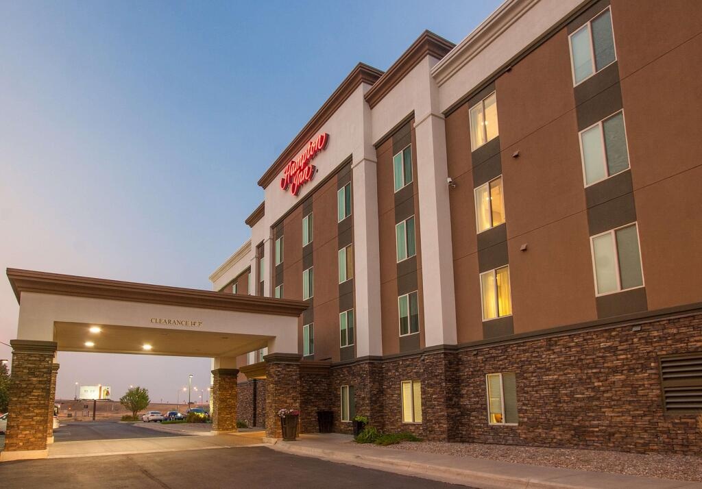 Hampton Inn Great Falls 3*