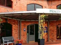 Henley Hotel 3*
