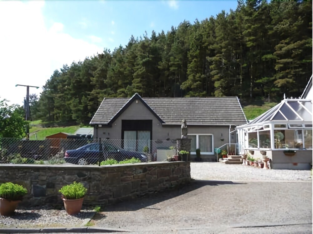 Fendoch Guest House 2*