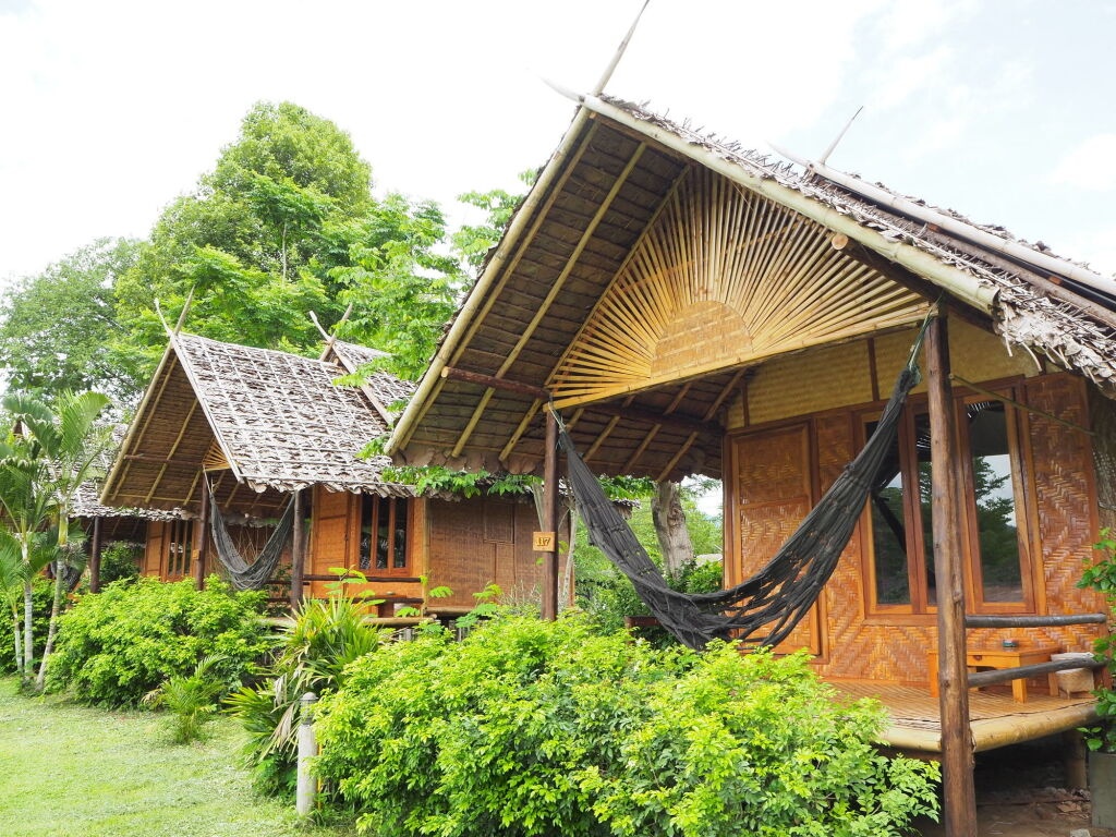 Pai Country Hut 2*