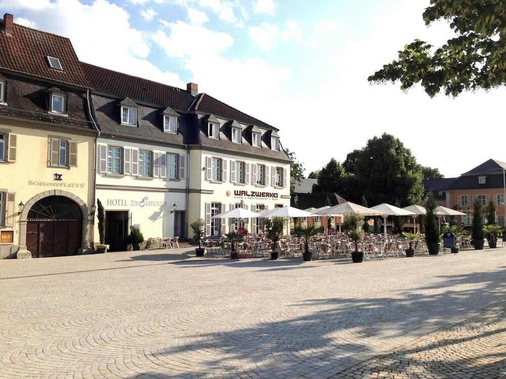 Hotel Zum Erbprinzen 3*