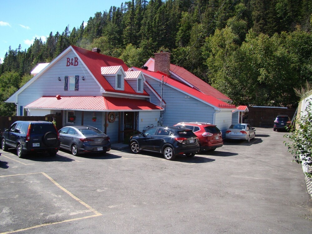 Auberge La Sainte Paix 2*