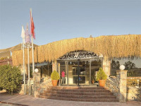 Risa Hotel