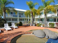 Reef Adventureland Motor Inn
