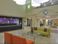 Radisson Hotel Chatsworth 3*