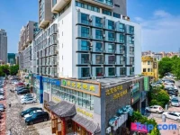 Dalian Yikeyijia Hotel 3*