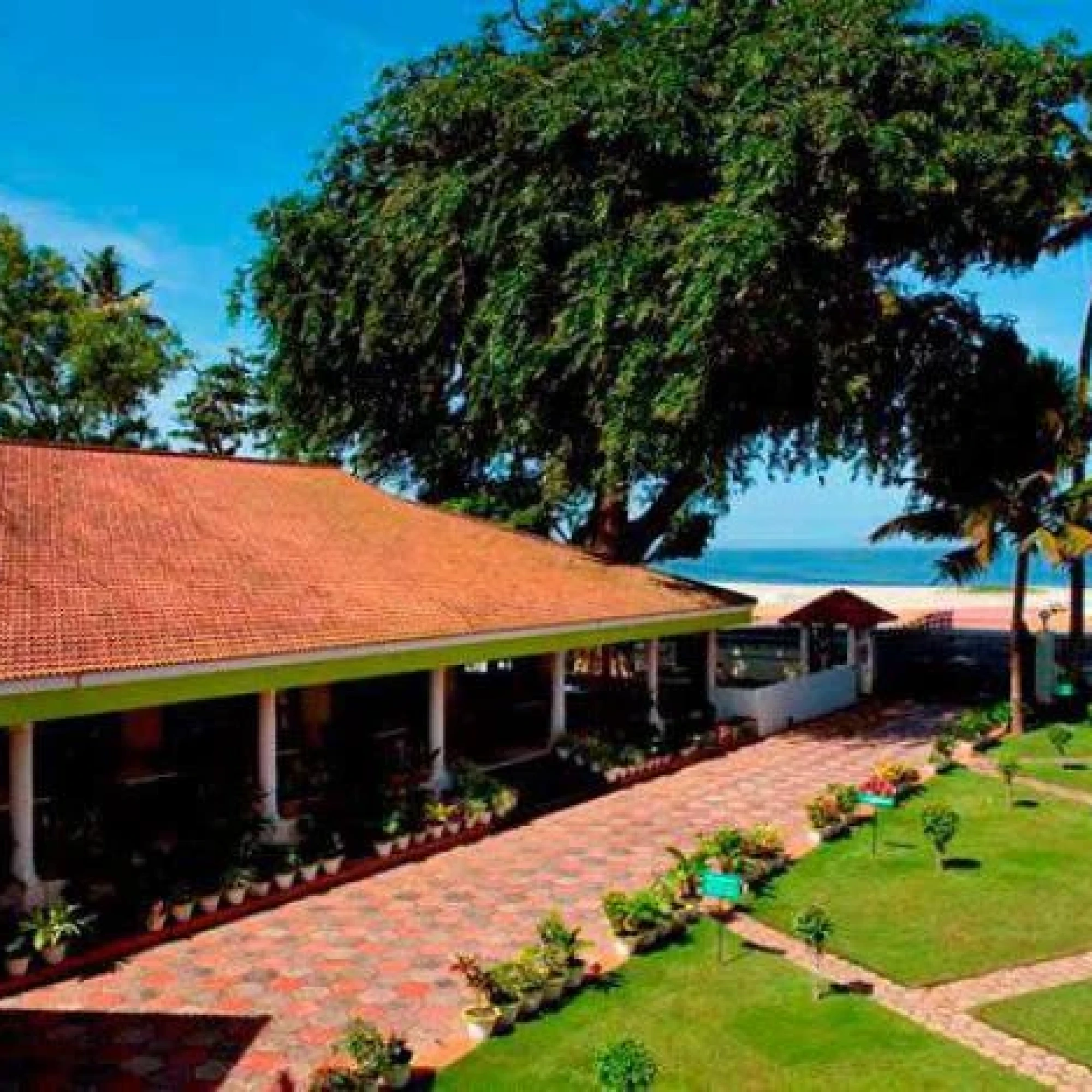 Panoramic Sea Resort Alleppey 3*