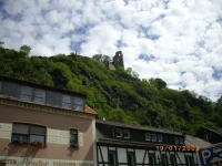 Im Burghof 3*