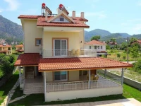 Eden Holiday Homes 