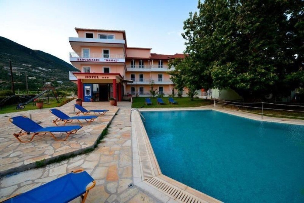 Kalias Hotel 3*