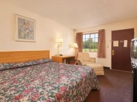 Days Inn - Iowa City Coralville 2*
