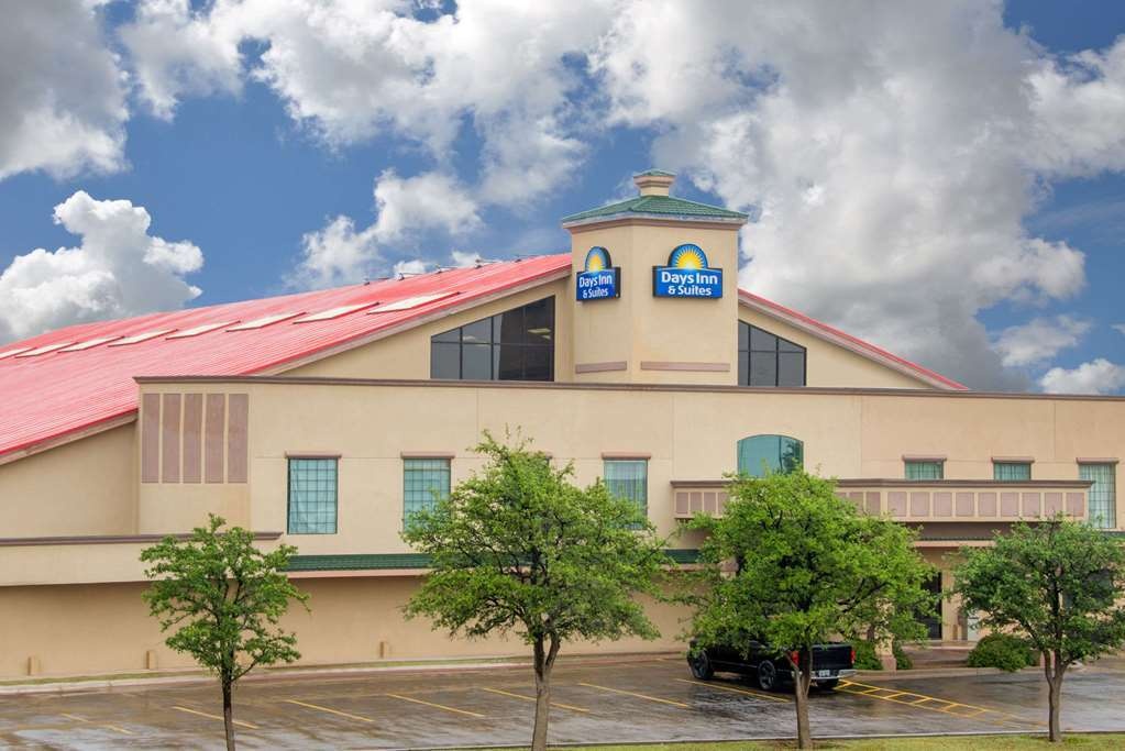 Days Inn Lubbock South 2*