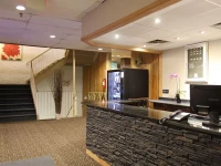 Provost Motor Inn 2*