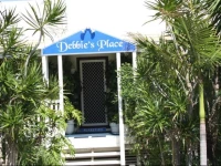 Debbies Place 4*
