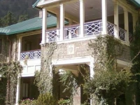 Balrampur House 3*