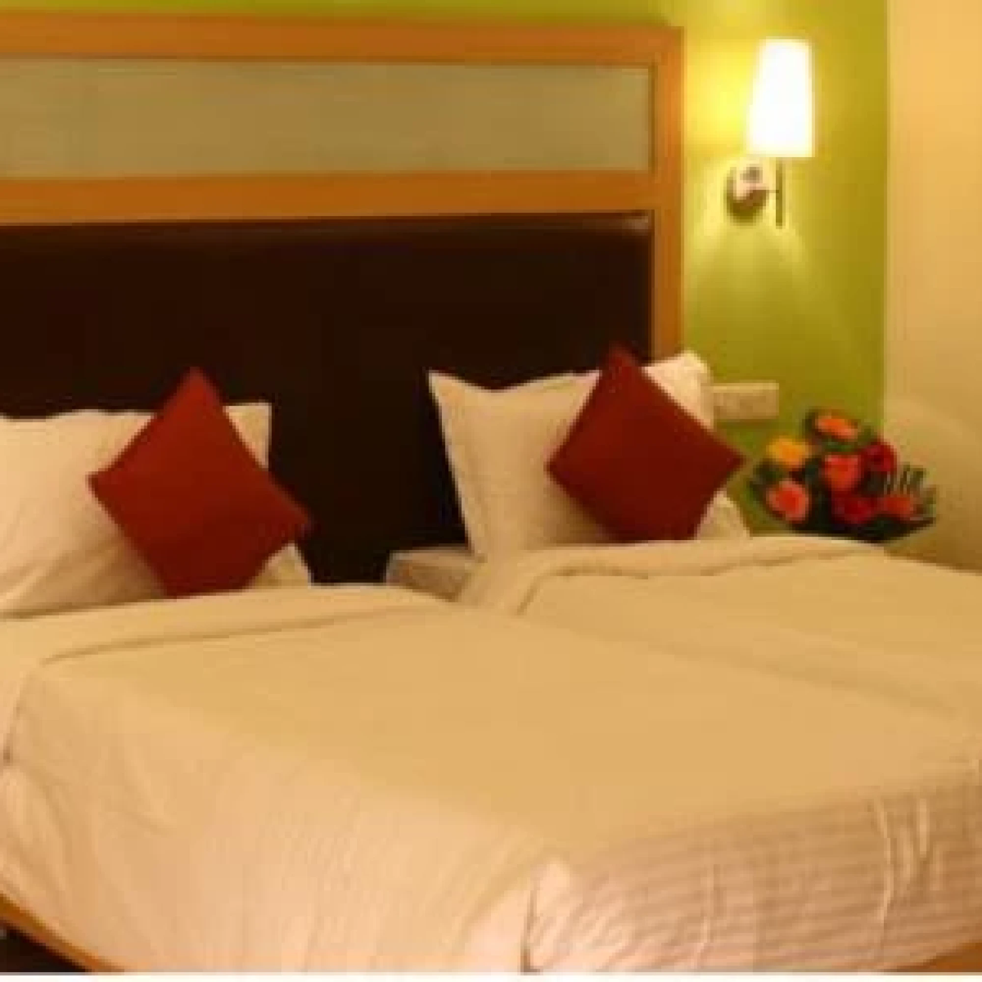 First Transit Hotel 3*