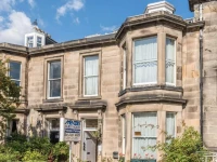 Menzies Guest House 3*
