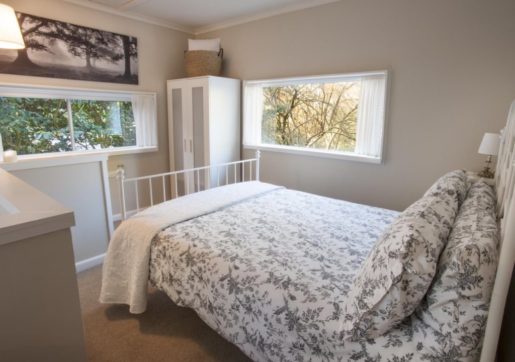 Clarendon Cottages 4*